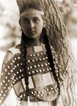 Young Dakota Indian woman, 1907