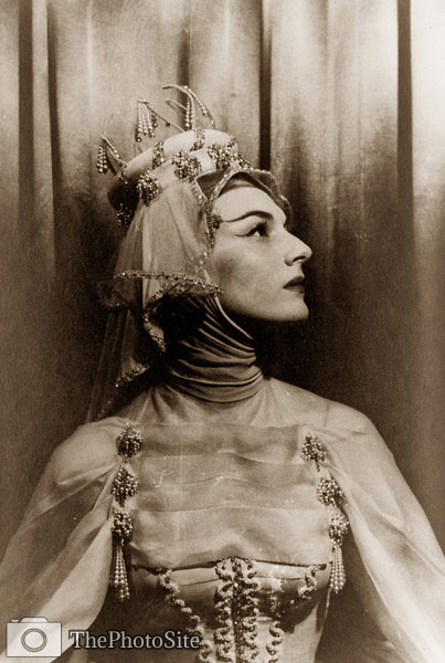 Marian Seldes, as Bertha in Ondine - Click Image to Close