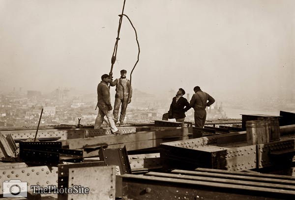 33rd floor Metropolitan Building New York 1908 - Click Image to Close