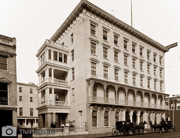 Hotel St. John, Charleston, South Carolina 1905 - Click Image to Close