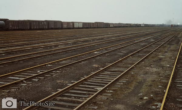 Railway tracks - Click Image to Close