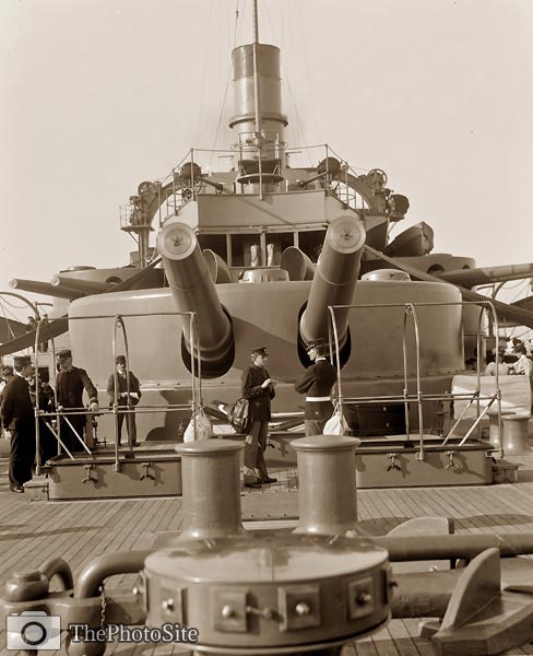 U.S.S. Oregon after turret. American Battleship and weaponry - Click Image to Close