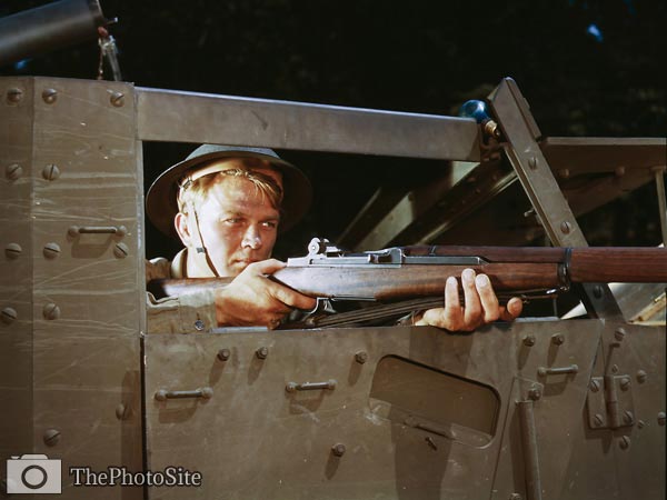 Garand rifle and Halftrack infantryman 1942 - Click Image to Close