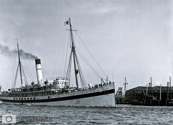 U.S.S. Solace hospital ship 1898 - Click Image to Close