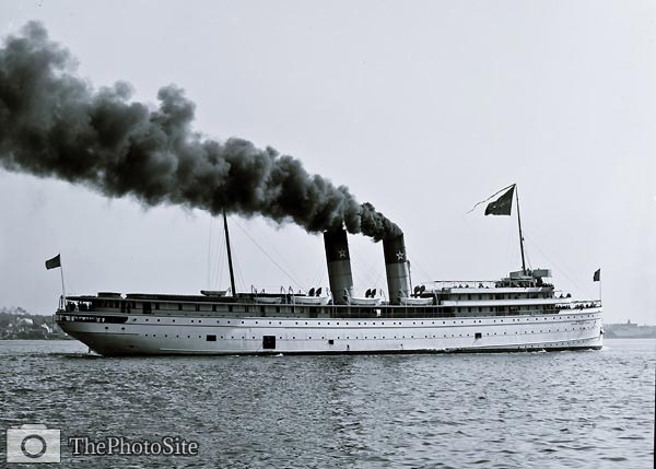 Steamboat Northwest photographed between 1894 and 1910 - Click Image to Close