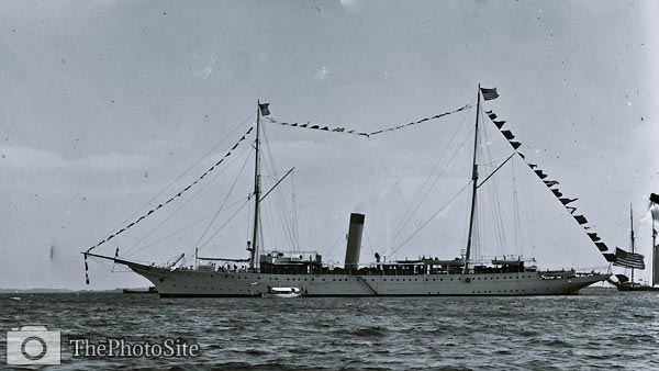 USS Mayflower (PY-1) luxurious steam yacht - Click Image to Close