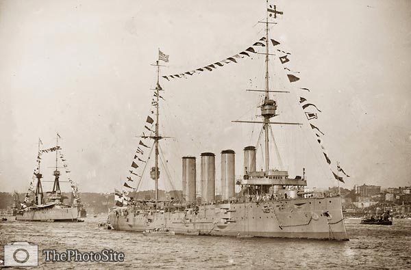 The Drake armoured cruiser for Royal Navy - Click Image to Close